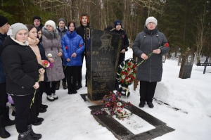 �������, 35 ��� ������ �����, ����������