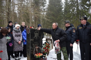 �������, 35 ��� ������ �����, ����������